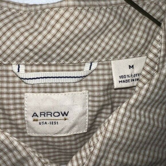 Men's Arrow Short Sleeve Button Down Shirt Sz medium - Picture 3 of 4